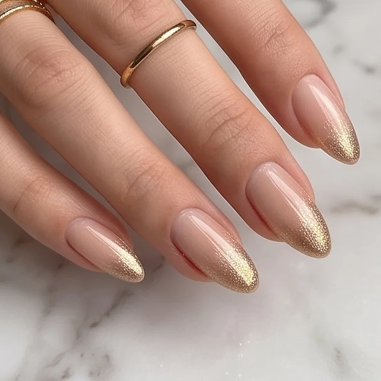Detailed nail art set